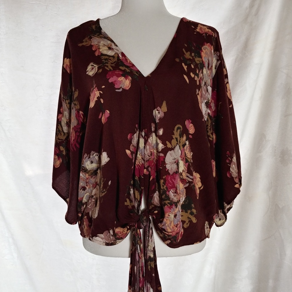 Love Stitch Blouse Floral Print Tie Front Size S